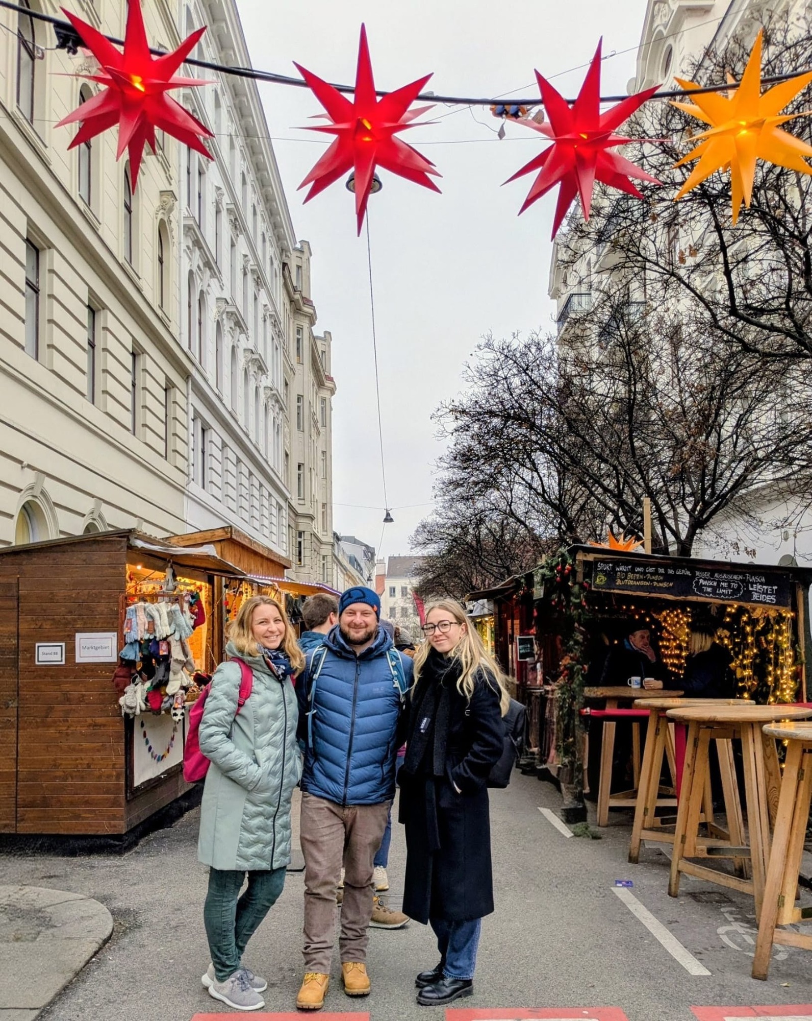 b7925b79-70a1-4184-93ef-e032b1d08aa8