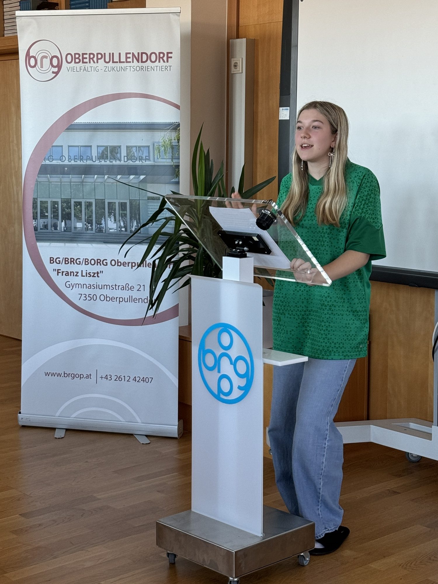 20260224_095736061_iOS