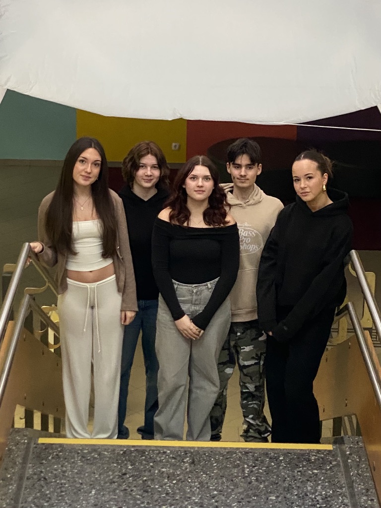 0C298EA9-97A1-4F3E-9C2F-E5F5B79FC9B3_1_105_c