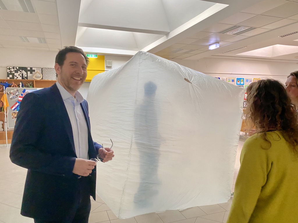 72CC2A05-033A-4932-A50C-C4DA817F2AF9_1_105_c