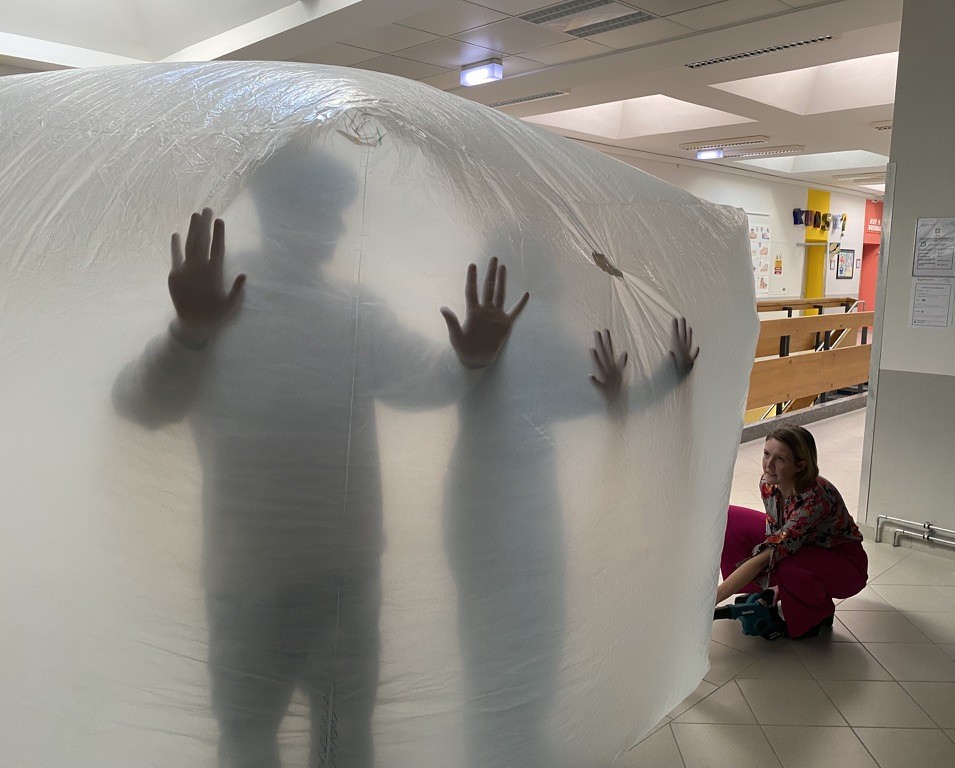 D31D191B-D6EC-4007-9965-6F88A7416BCD_1_105_c